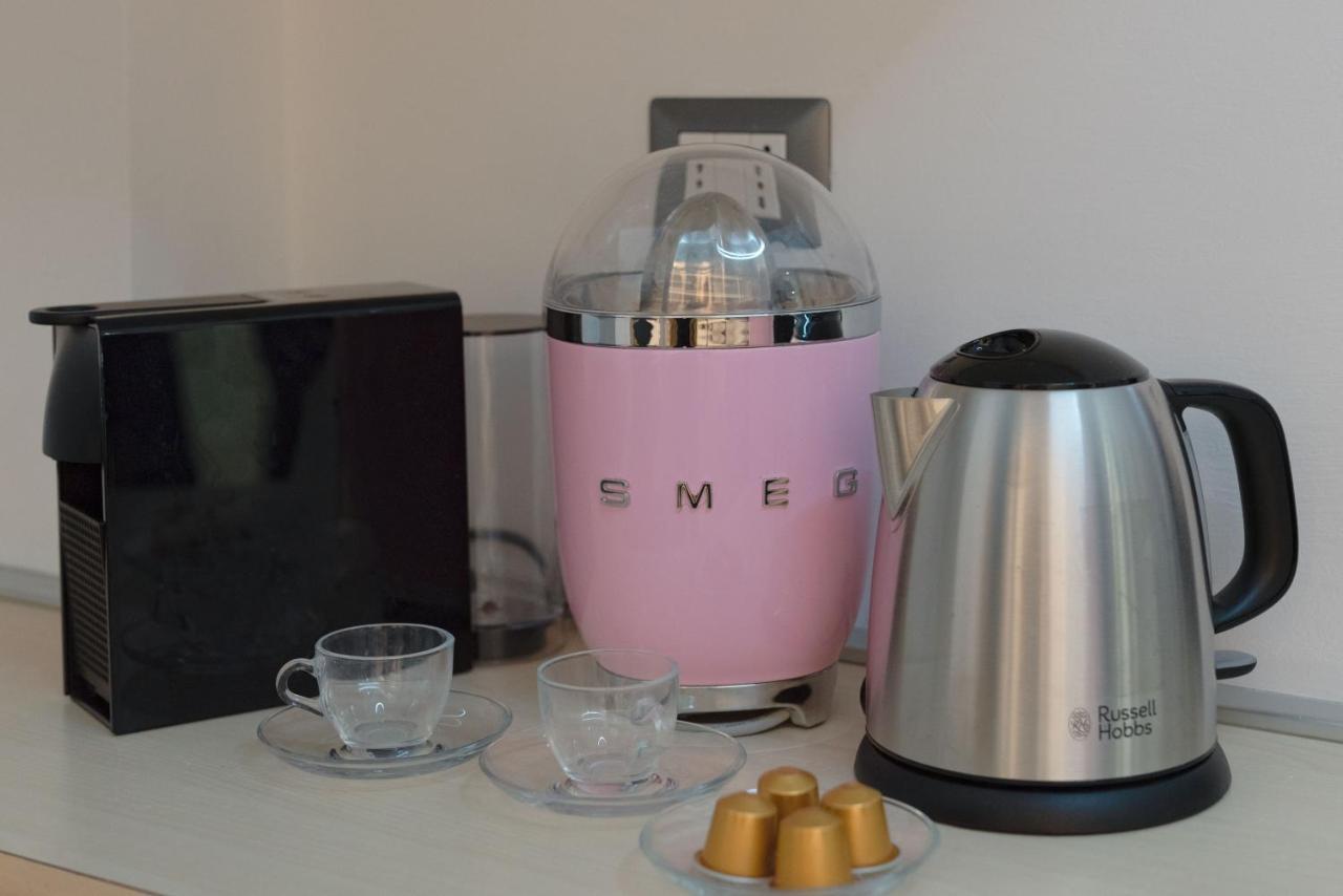 Fashion Loft 8 Min To Duomo Apartment Милано Екстериор снимка