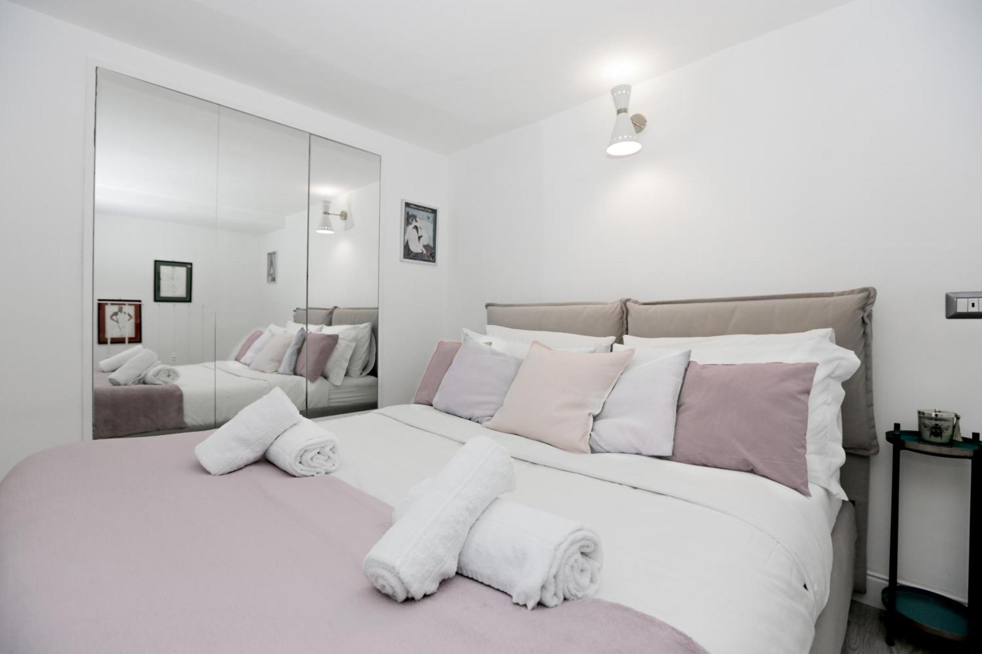 Fashion Loft 8 Min To Duomo Apartment Милано Екстериор снимка