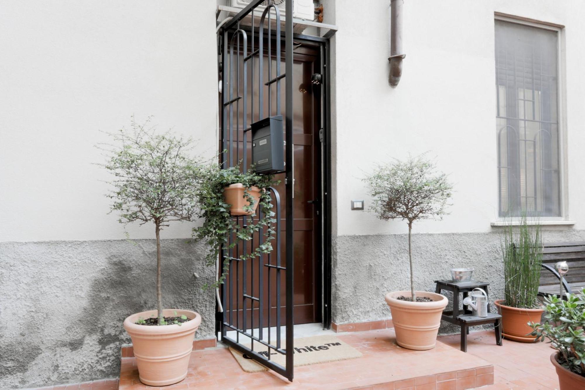 Fashion Loft 8 Min To Duomo Apartment Милано Екстериор снимка